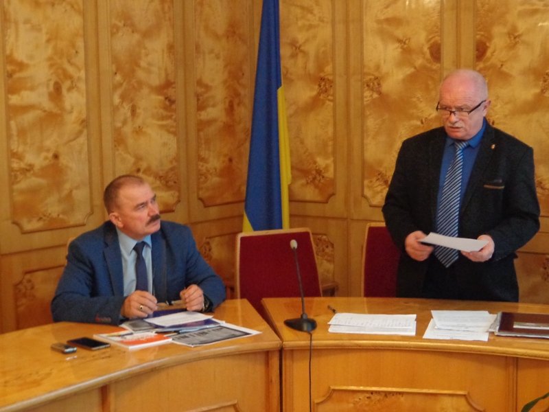 На Закарпатті розроблять план дій для збереження трудового потенціалу Проблеми ринку праці обговорили на засіданні Громадської ради