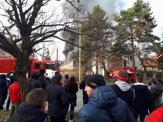 Серйозна пожежа в Ужгороді: опубліковано ФОТО