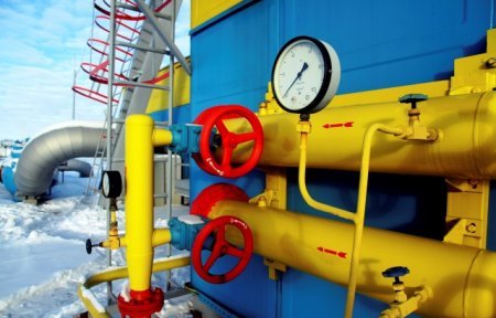 Угорщина качатиме газ із Румунії, відмовляючись від послуг "Газпрому"
