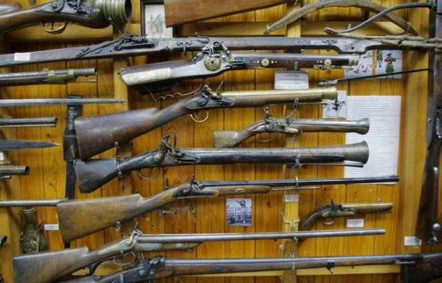 Цифра дня: Стало відомо скільки зброї на руках у закарпатців