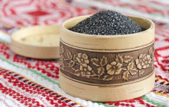 Для чого на Закарпатті заготовляють четвергову сіль