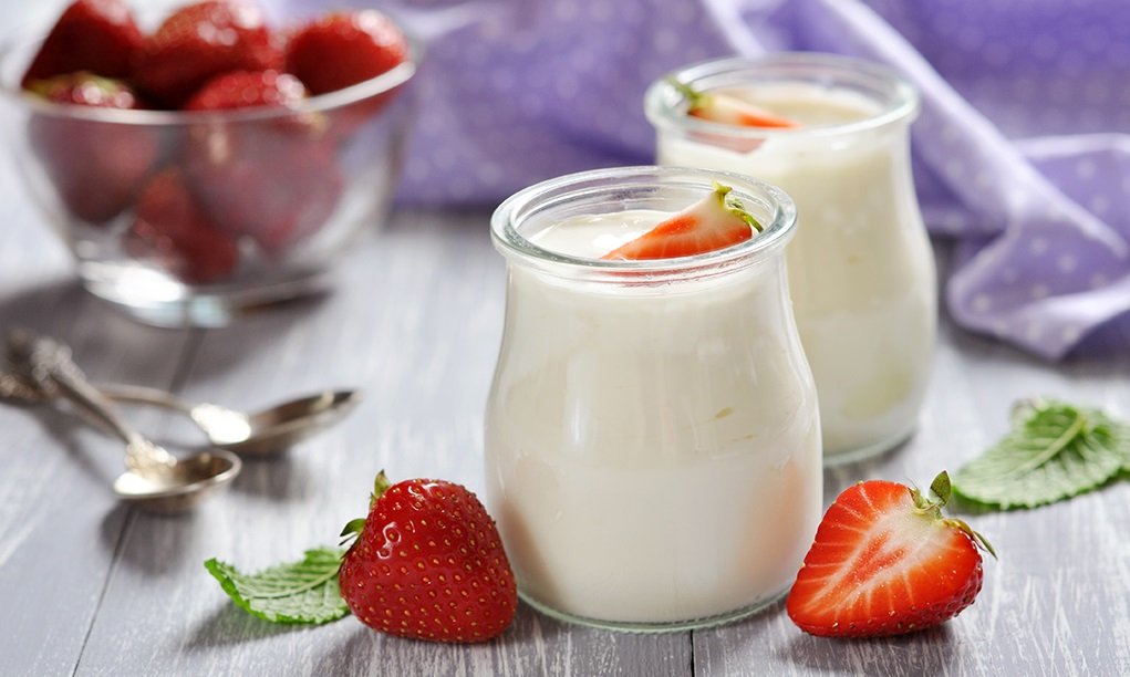 Їсти йогурт щодня рекомендують вчені й лікарі