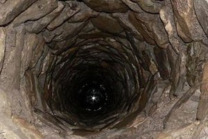 Страшні знахідки: на Закарпатті виявили тіла жінки та чоловіка