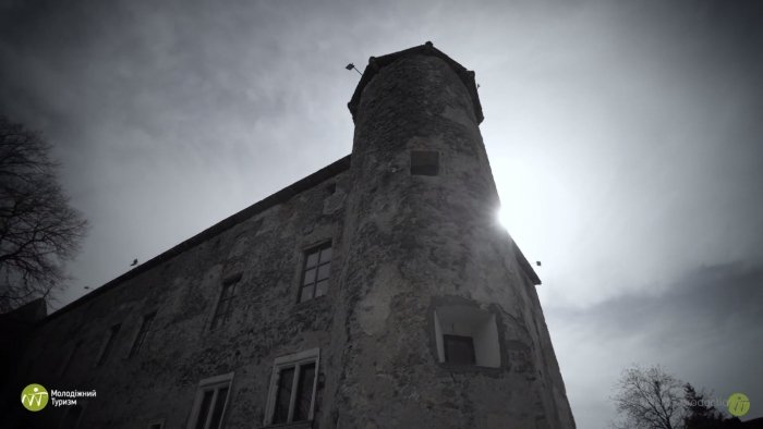 Відео дня: легендарний і містичний замок на Закарпатті – Сент-Міклош