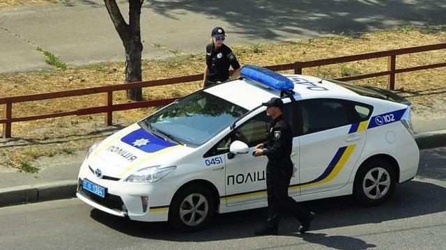 Вас зупинила на дорозі нова поліція? Ваші права. Пам’ятка водію