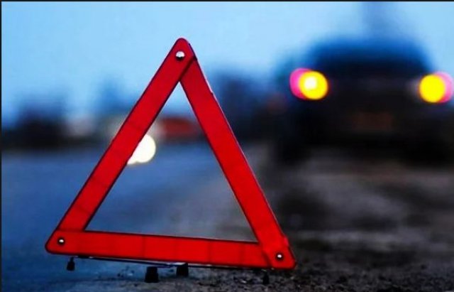 На "трасі смерті" під колесами авто загинув закарпатець