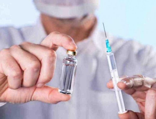 В Україні безкоштовно вакцинуватимуть від кору вчителів, поліцію та студентів