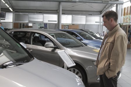 Експерти розповіли, в які автомобілі вигідніше вкладати гроші