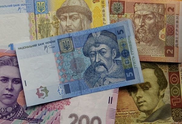 Експерт порадив українцям, як краще зберігати гроші