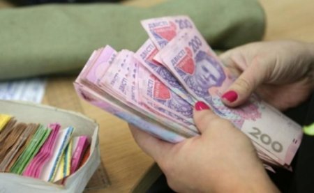 Стало відомо, як зростуть пенсії у 2019 році