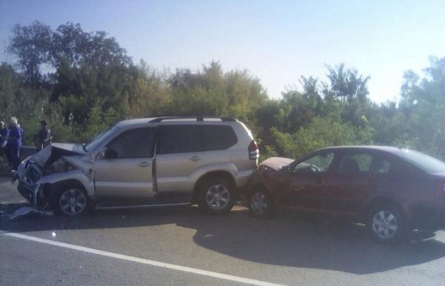 ДТП за участі Івана Поповича: зіткнулося 3 авто, 1 людина загинула (ФОТО)
