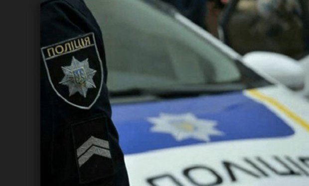 Гостинне Закарпаття: У Мукачеві молодик побив іноземного туриста і забрав у нього 600 доларів