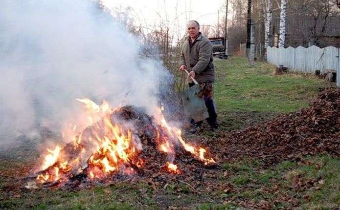 Від трьох до шести тисяч будуть платити в Закарпатті палії сміття