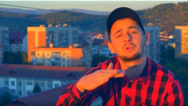 Репер з Мукачева записав кліп до власного треку "Жити добре" (ВІДЕО)