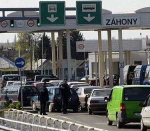 До уваги закарпатців: про зміни розкладів в пунктах перетину угорсько-українського кордону