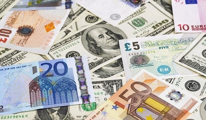 До уваги закарпатців: в Україні можуть ввести обмеження на іноземну валюту