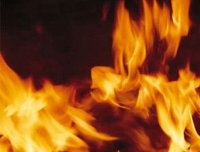 На Тячівщині сталась пожежа: згоріло авто
