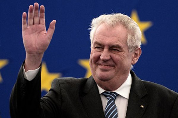 Мілош Земан виграв президентські вибори в Чехії