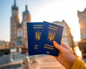 Стало відомо, які країни найбільше відвідували українці у 2017 році