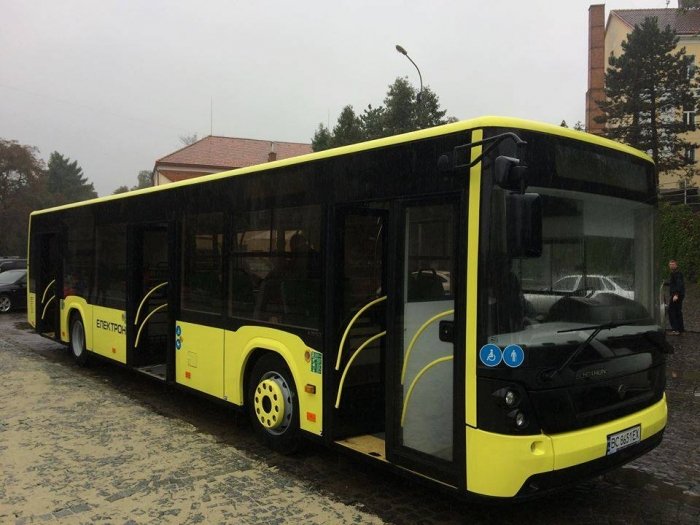 Нові сучасні автобуси з’являться на вулицях Ужгорода вже у серпні цього року