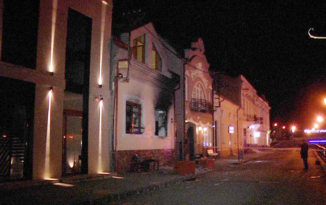 Організація, члени якої підпалили спілку угорців в Ужгороді, має тісні зв'язки з РФ - розслідування