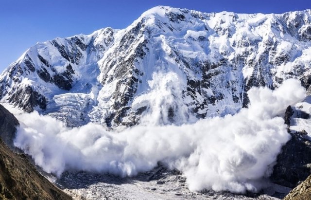 Будьте уважними в горах: у найближчі дні в Карпатах можливі лавини