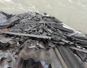 У Рахові будівельні відходи скидають у Тису /Фото, Відео