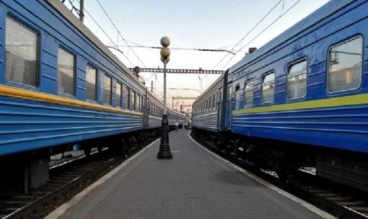 "Укрзалізниця" призначила 10 додаткових регіональних поїздів на великодні свята