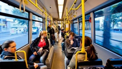 Українські пільговики більше не зможуть безкоштовно користуватися громадським транспортом