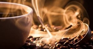 Кому краще відмовитися від кави, розповіли вчені