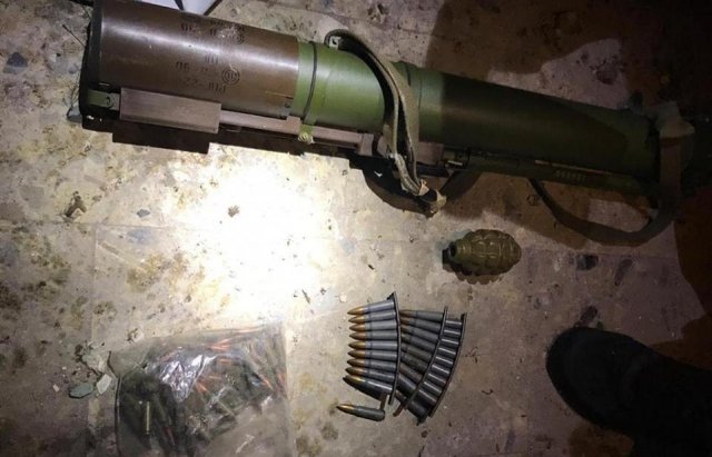Ужгородця, який намагався збути боєприпаси, взяли під варту