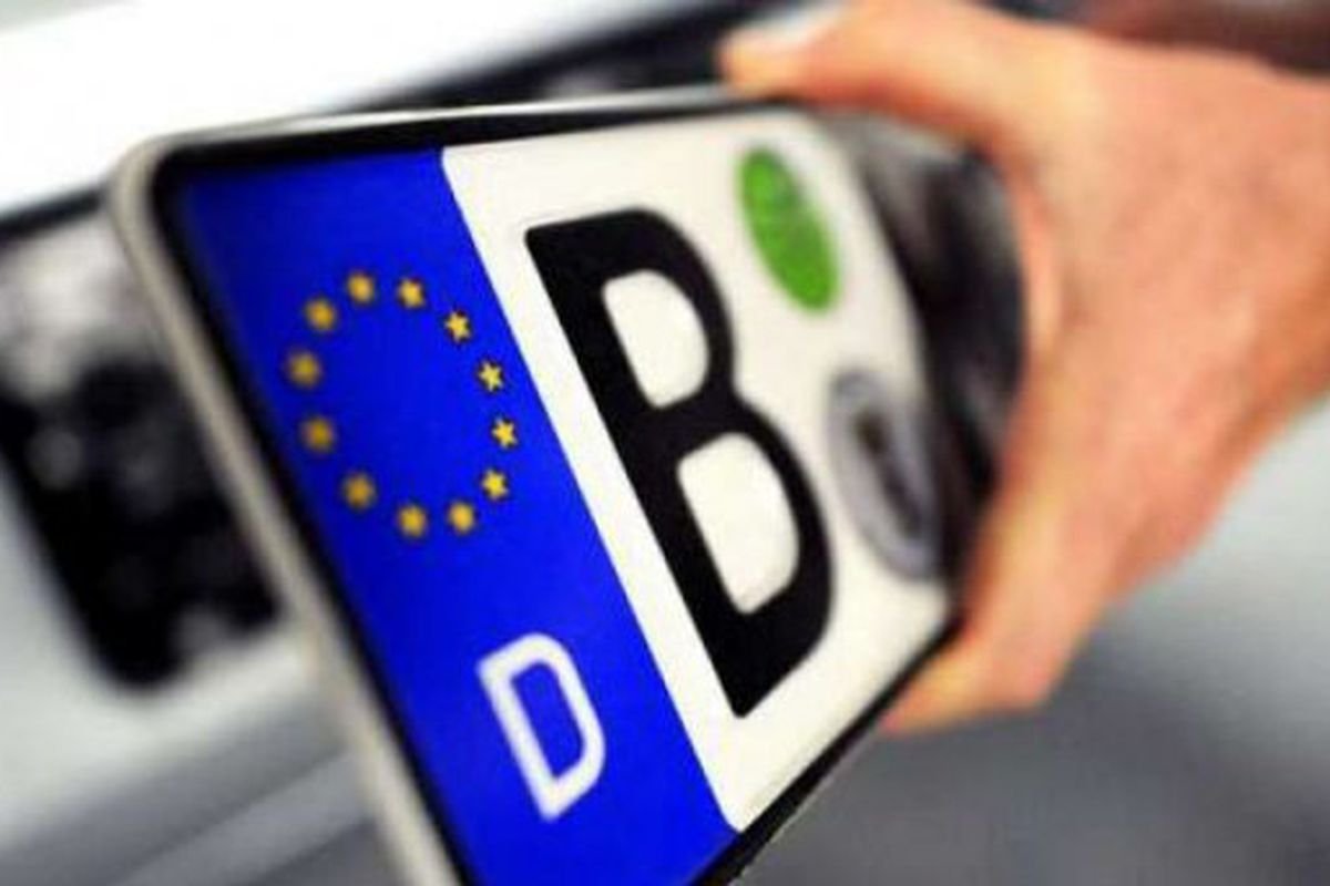 Повернення схеми "двійники": євробляхам перебивають номери і продають
